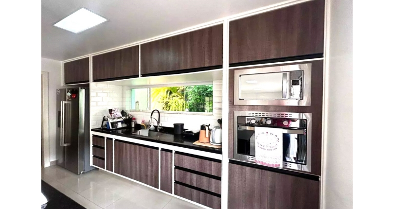 Belo Sobrado à venda no Bairro do Jardim Líbano na Rua João de Almeida e Silva,