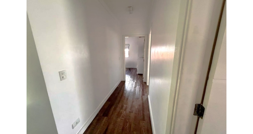 Belo Sobrado à venda no Bairro do Jardim Líbano na Rua João de Almeida e Silva,