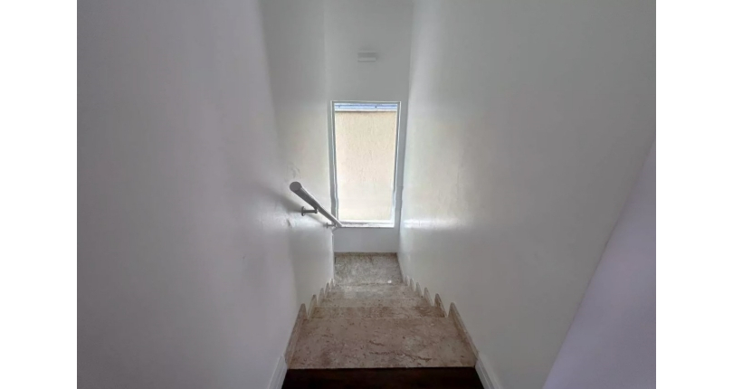 Belo Sobrado à venda no Bairro do Jardim Líbano na Rua João de Almeida e Silva,