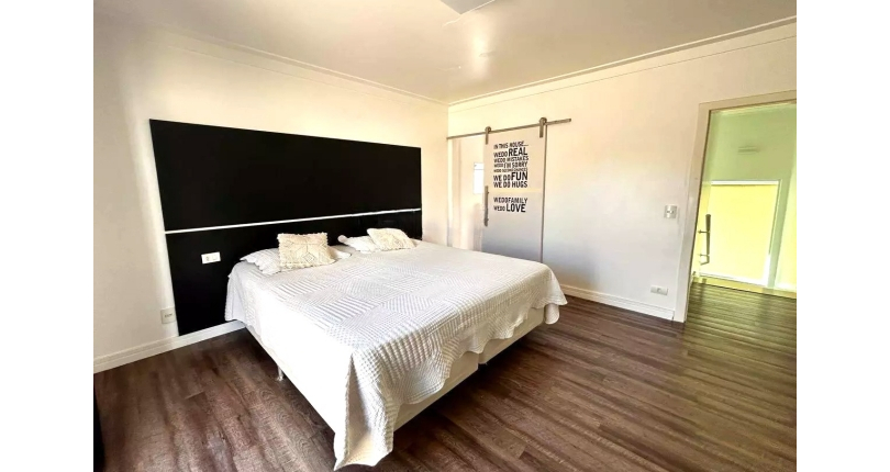 Belo Sobrado à venda no Bairro do Jardim Líbano na Rua João de Almeida e Silva,