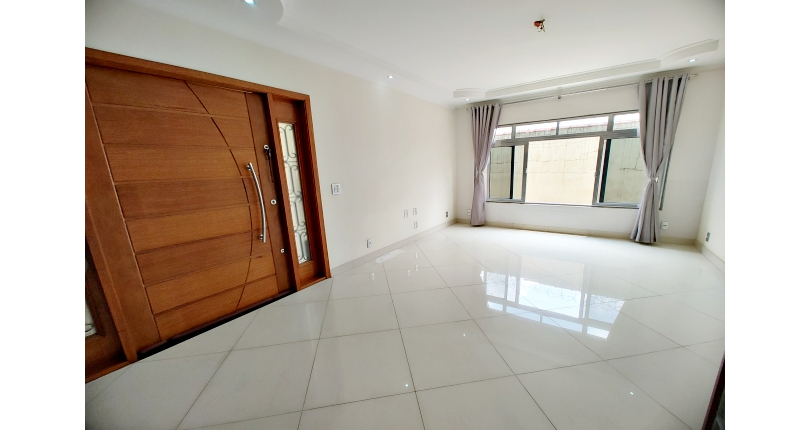 Bela Casa à venda no Bairro da Vila Barreto na Rua Jose Albano,