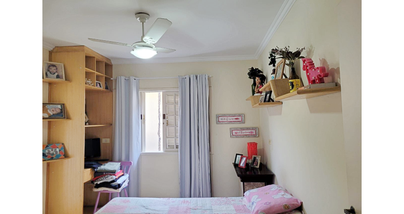 Belo Sobrado à venda no Bairro do City America na Rua Dinah Silveira de Queiroz,