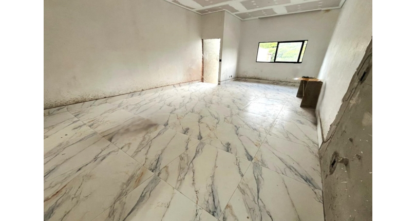 Sobrado em construção à venda no Bairro do Jardim Bandeirantes (Zona Norte) 