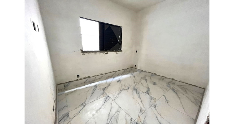 Sobrado em construção à venda no Bairro do Jardim Bandeirantes (Zona Norte) 