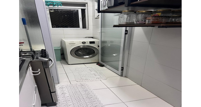 BELO Apartamento à venda no Bairro do Jardim Belaura na Avenida dos Remédios 376,