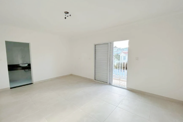 Sobrado novo à venda no Bairro da Chácara Inglesa na Rua Antônio Carlos Ferreira 152