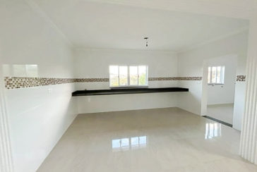 Sobrado novo à venda no Bairro da Chácara Inglesa na Rua Antônio Carlos Ferreira 152