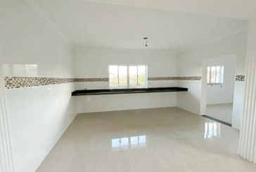 Sobrado novo à venda no Bairro da Chácara Inglesa na Rua Antônio Carlos Ferreira 152