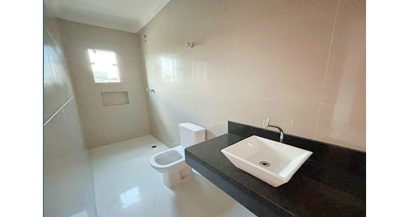 Sobrado novo à venda no Bairro da Chácara Inglesa na Rua Antônio Carlos Ferreira 152