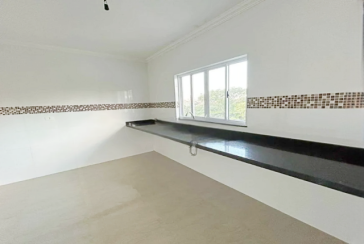 Belo Sobrado novo à venda no Bairro da Chácara Inglesa na Rua Antônio Carlos Ferreira 156