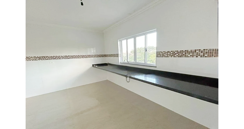 Belo Sobrado novo à venda no Bairro da Chácara Inglesa na Rua Antônio Carlos Ferreira 156