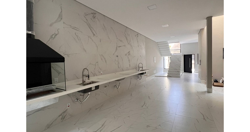 O mais Lindo Sobrado novo à venda no Bairro do Parque São Domingos na Rua Antônio Carlos Pereira