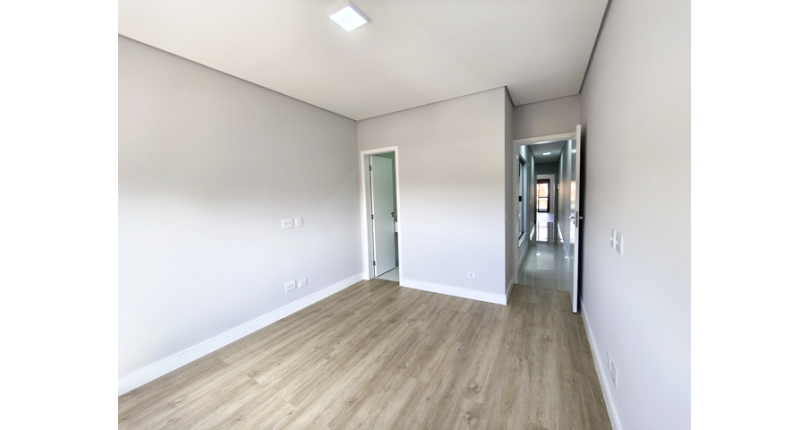 Lindo Sobrado novo à venda no Bairro do Jardim Maristela na Rua Coronel Augusto Machado 324