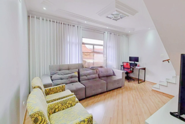 Belo Sobrado à venda no Bairro do Parque Nações Unidas na Rua Antônio de Cabezon