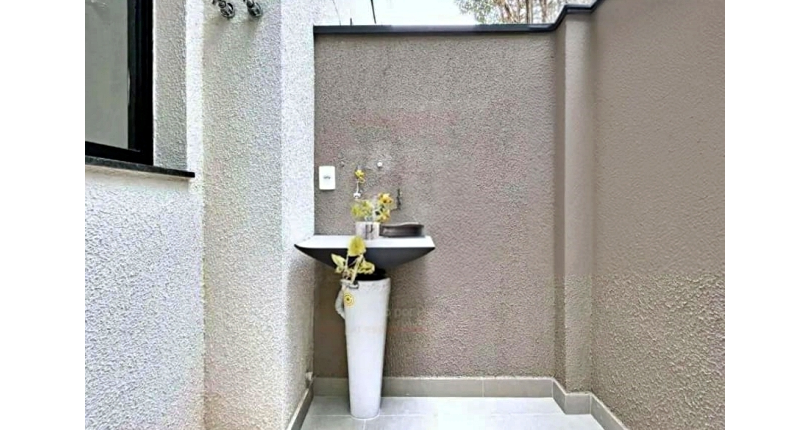 Sobrado à venda Rua Dona Maria Angélica, 513, Ayrosa - Imóveis à Venda