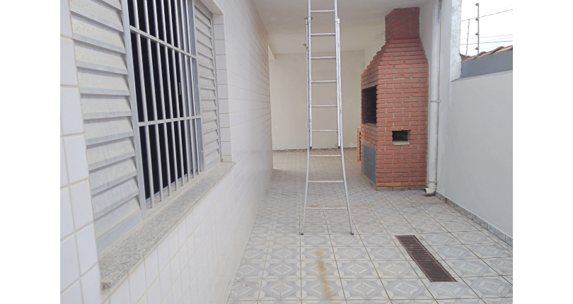 Casa térrea à venda em Itanhaém no Jardim Grandesp 