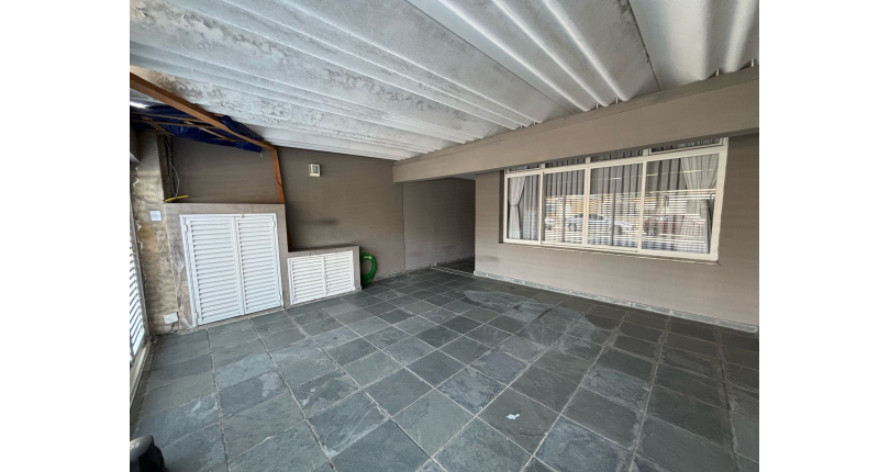 Sobrado à venda Rua Professor Benedito Alarico de Castro Borelli, Parque São Domingos - Imóveis à Venda