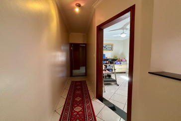 Belo Sobrado à venda no Bairro do Parque São Domingos na Rua Doutor Odon Carlos de Figueiredo Ferraz