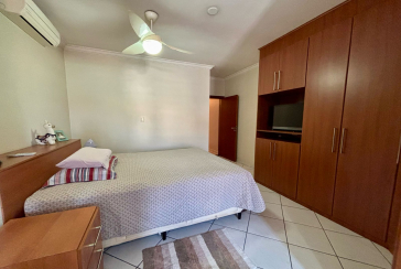 Belo Sobrado à venda no Bairro do Parque São Domingos na Rua Doutor Odon Carlos de Figueiredo Ferraz