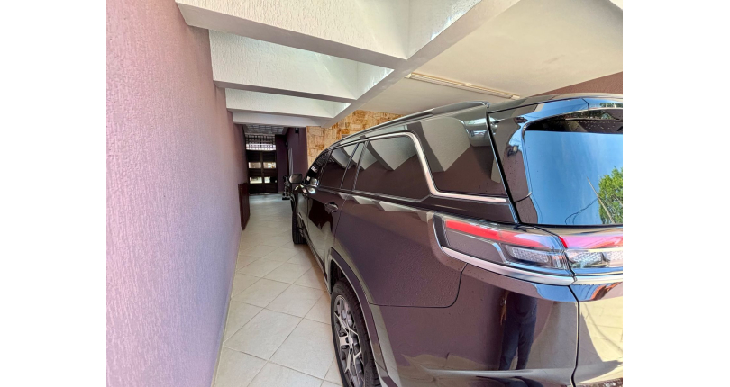 Belo Sobrado à venda no Bairro do Parque São Domingos na Rua Doutor Odon Carlos de Figueiredo Ferraz