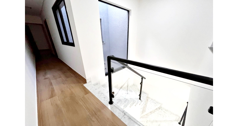 Sobrado à venda Avenida General Charles de Gaulle, 450, Parque São Domingos - Imóveis à Venda