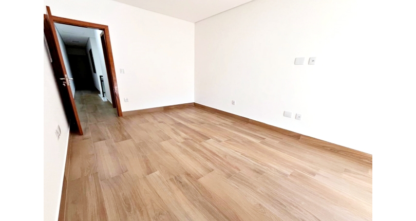 Sobrado à venda Avenida General Charles de Gaulle, 450, Parque São Domingos - Imóveis à Venda