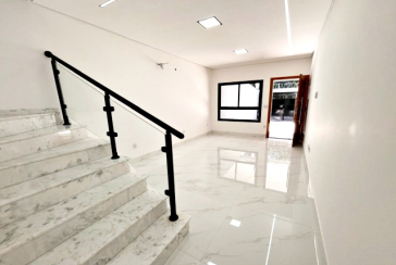 Lindo Sobrado Novo à venda Bairro do Parque São Domingos na Avenida General Charles de Gaulle 446, 