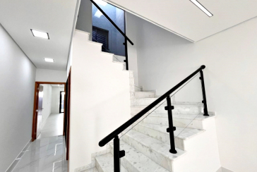 Lindo Sobrado Novo à venda Bairro do Parque São Domingos na Avenida General Charles de Gaulle 446, 