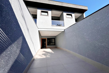 Lindo Sobrado Novo à venda Bairro do Parque São Domingos na Avenida General Charles de Gaulle 446, 