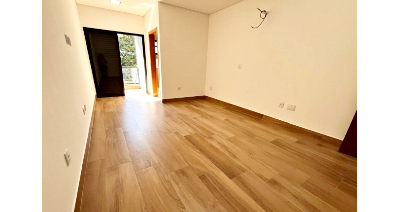 Lindo Sobrado Novo à venda Bairro do Parque São Domingos na Avenida General Charles de Gaulle 446, 