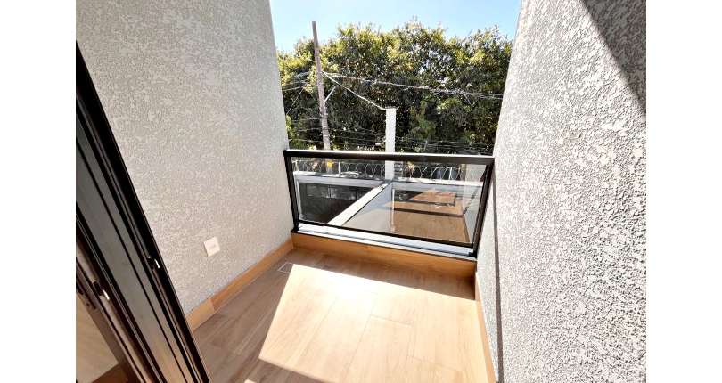 Lindo Sobrado Novo à venda Bairro do Parque São Domingos na Avenida General Charles de Gaulle 446, 