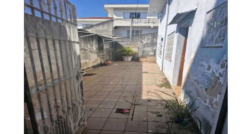 Terreno à venda no Bairro do Jardim Felicidade (Zona Oeste) na Rua João Oliveira Carmo,