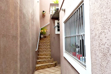 Belo Sobrado à venda no Bairro da Vila Palmeiras na Rua Matias Pacheco,