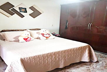 Bom Sobrado à venda no Bairro do Parque Nações Unidas na Rua Ciríaco Jimenez,