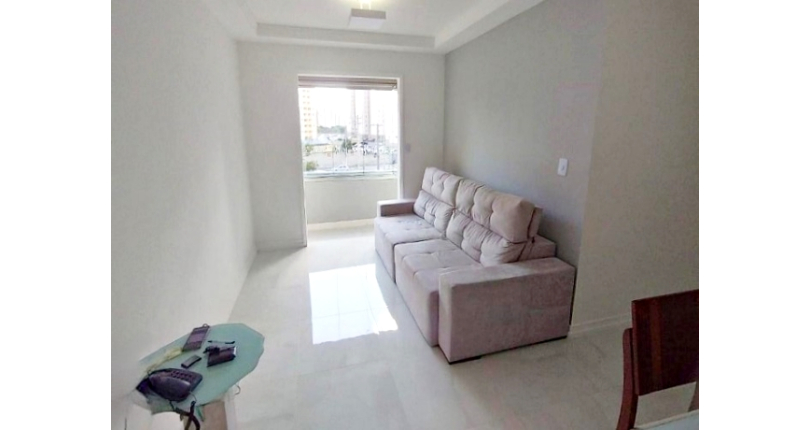  Apartamento à venda no Bairro do Parque Continental na Avenida Antônio de Souza Noschese 1675,