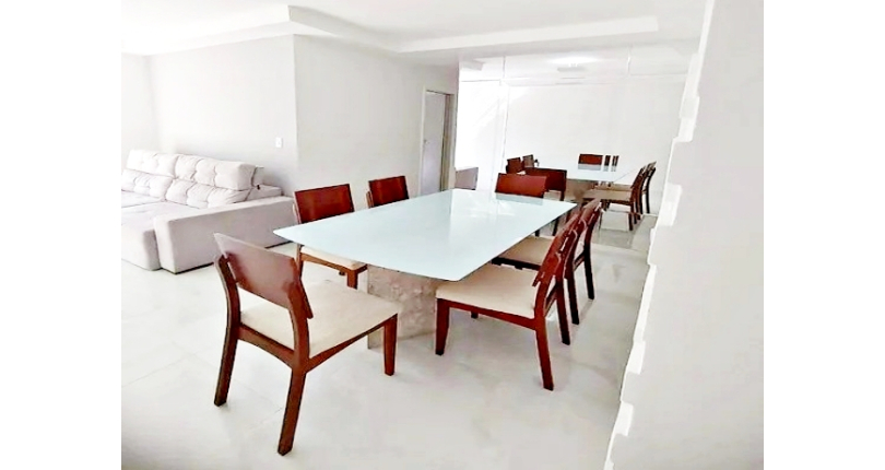  Apartamento à venda no Bairro do Parque Continental na Avenida Antônio de Souza Noschese 1675,