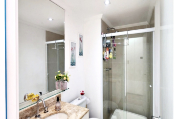 Lindo Apartamento à venda no Bairro da Vila Anastácio na Rua Martinho de Campos 41