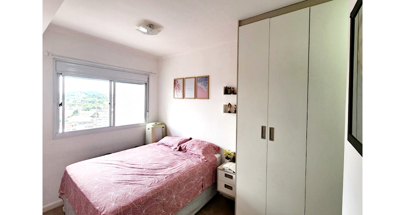 Lindo Apartamento à venda no Bairro da Vila Anastácio na Rua Martinho de Campos 41