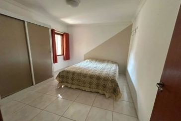 Belo Sobrado à venda no Bairro do Jardim Regina na Rua Engenheiro Marcílio Cardoso,