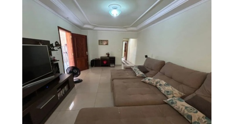 Belo Sobrado à venda no Bairro do Jardim Regina na Rua Engenheiro Marcílio Cardoso,