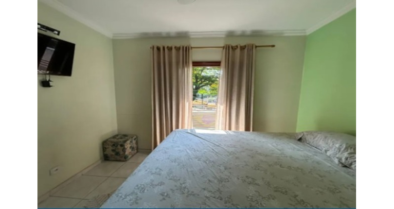 Belo Sobrado à venda no Bairro do Jardim Regina na Rua Engenheiro Marcílio Cardoso,