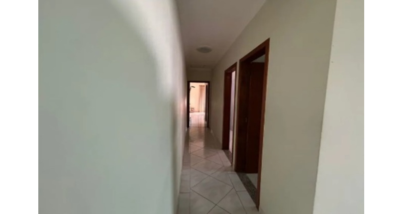 Belo Sobrado à venda no Bairro do Jardim Regina na Rua Engenheiro Marcílio Cardoso,