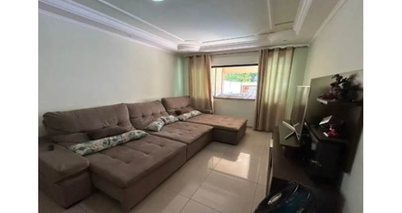 Belo Sobrado à venda no Bairro do Jardim Regina na Rua Engenheiro Marcílio Cardoso,