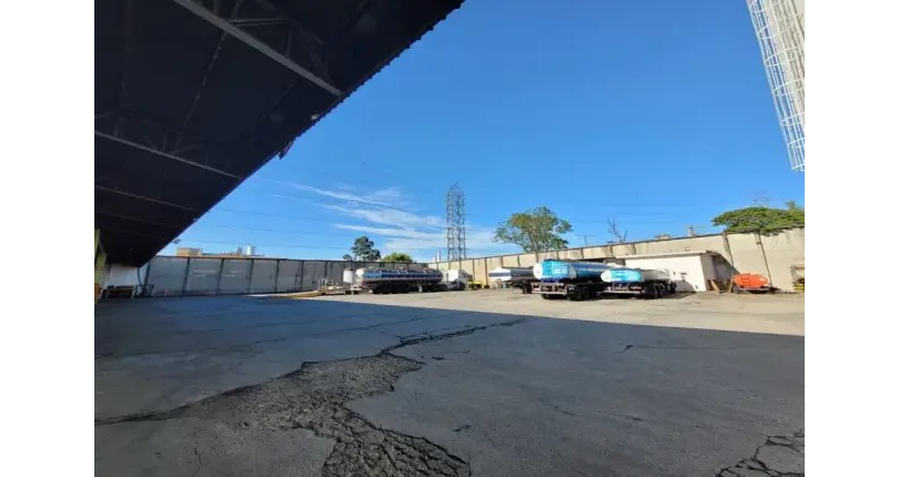 Lindo Galpão à venda no Bairro da Vila Guilherme na Rua São Quirino