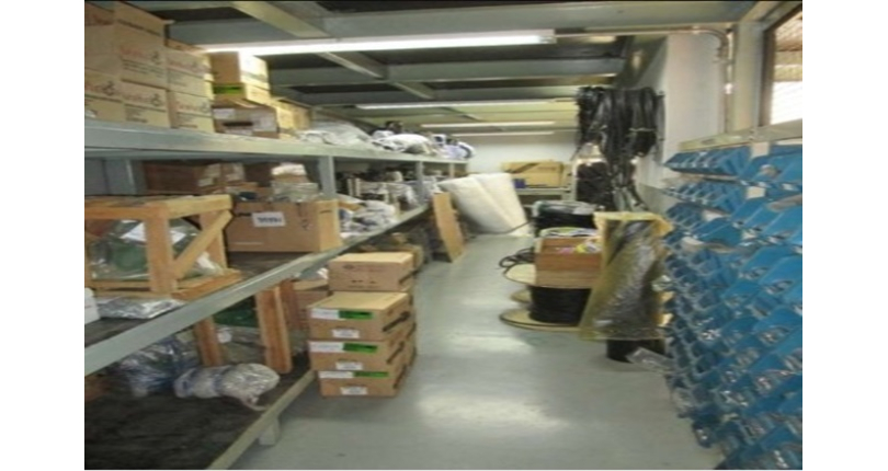 Galpão à venda Avenida Elísio Cordeiro de Siqueira, Jardim Santo Elias - Imóveis à Venda