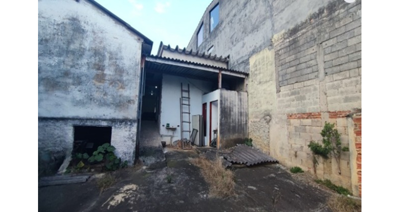 Terreno à venda Rua Raimundo Nonato de Sá, Chácara São João - Imóveis à Venda