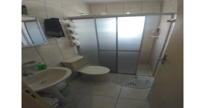 Sobrado à venda no Bairro do Jaraguá na Rua Venâncio Diniz Junqueira,