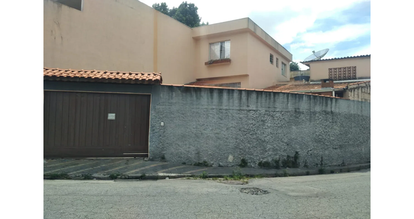 Sobrado à venda no Bairro do Jaraguá na Rua Venâncio Diniz Junqueira,