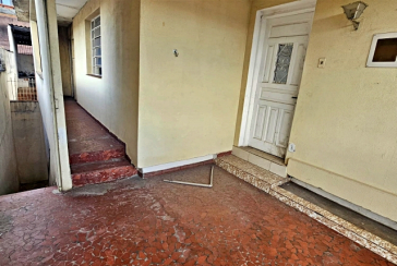 Sobrado à venda no Bairro do Jardim Mangalot na Rua Manoel Ferreira Barbosa,