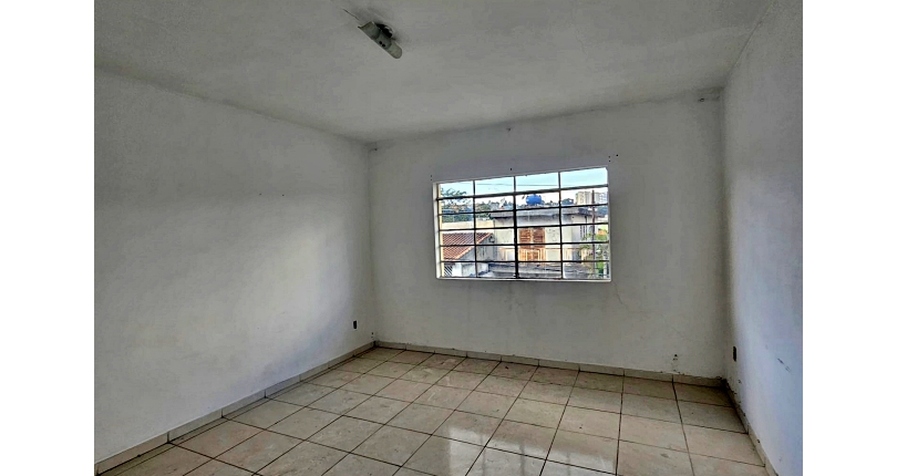 Sobrado à venda no Bairro do Jardim Mangalot na Rua Manoel Ferreira Barbosa,